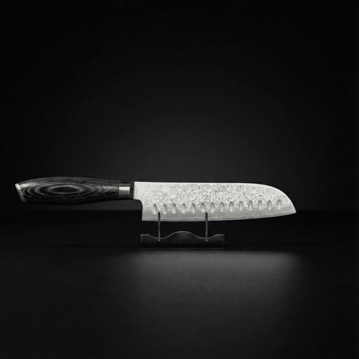 Hollow-Edge Santoku Knife